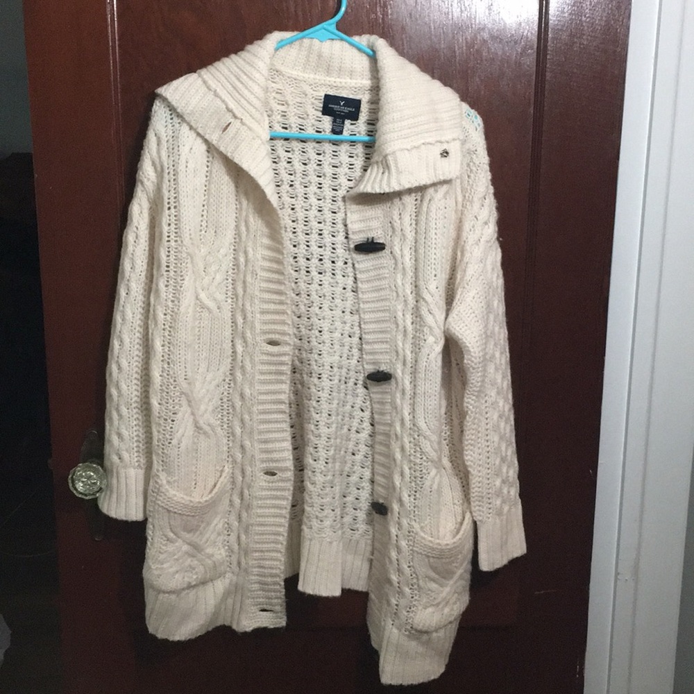 XS/S American eagle white wool knit cardigan